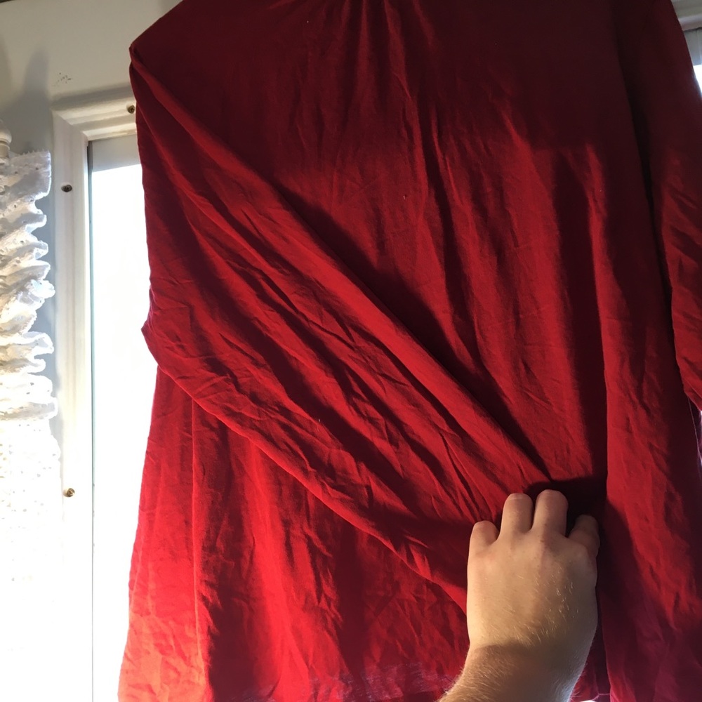 Red turtle neck - Picture 5 of 8